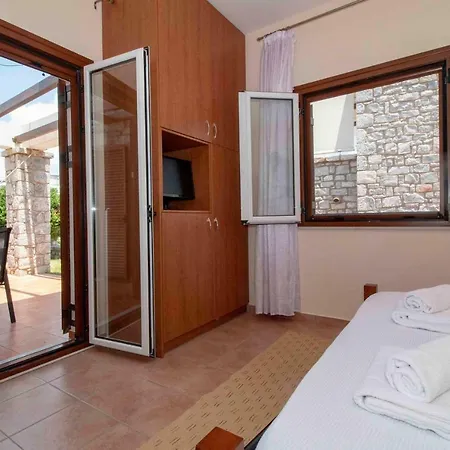 Laconian Collection # Malvazios Villas # Hébergement de vacances